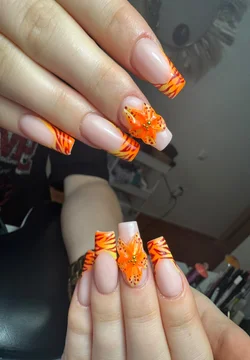 uñas4
